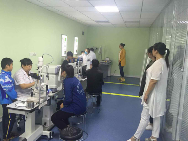 日常生活和工作中哪些好习惯有助于保护视力？